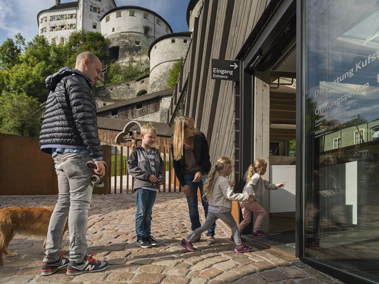 Guided tour of the fortress town in summer